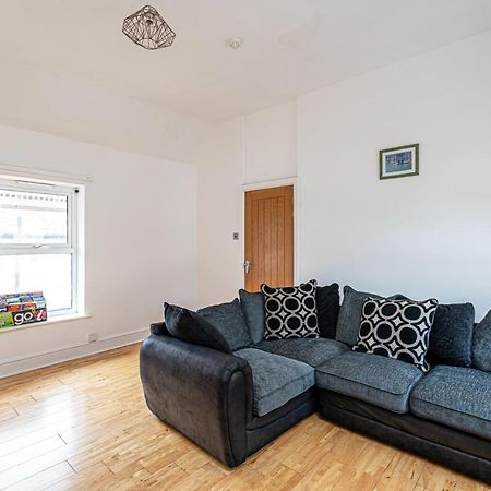Two Bedroom Holiday Apartment Colwyn Bay Kültér fotó