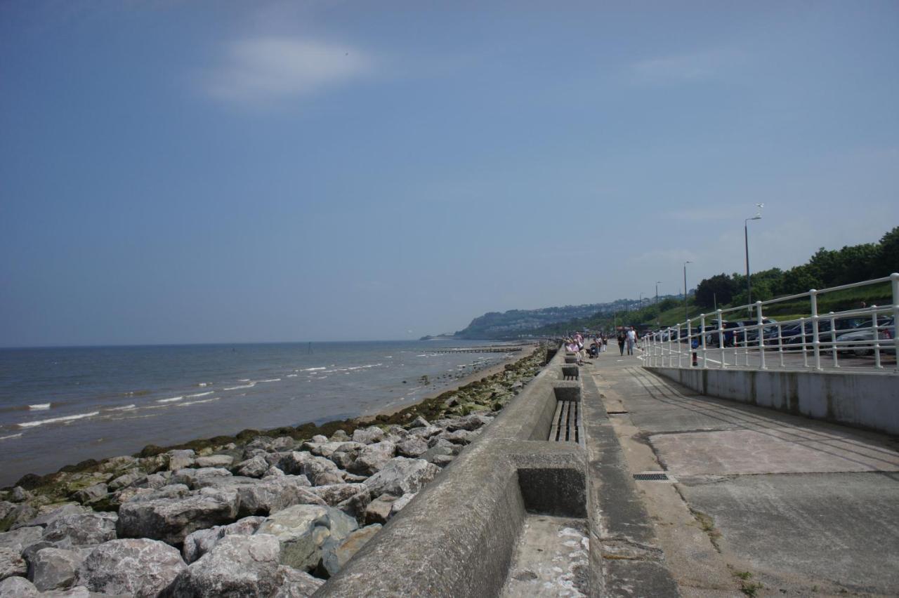 Two Bedroom Holiday Apartment Colwyn Bay Kültér fotó